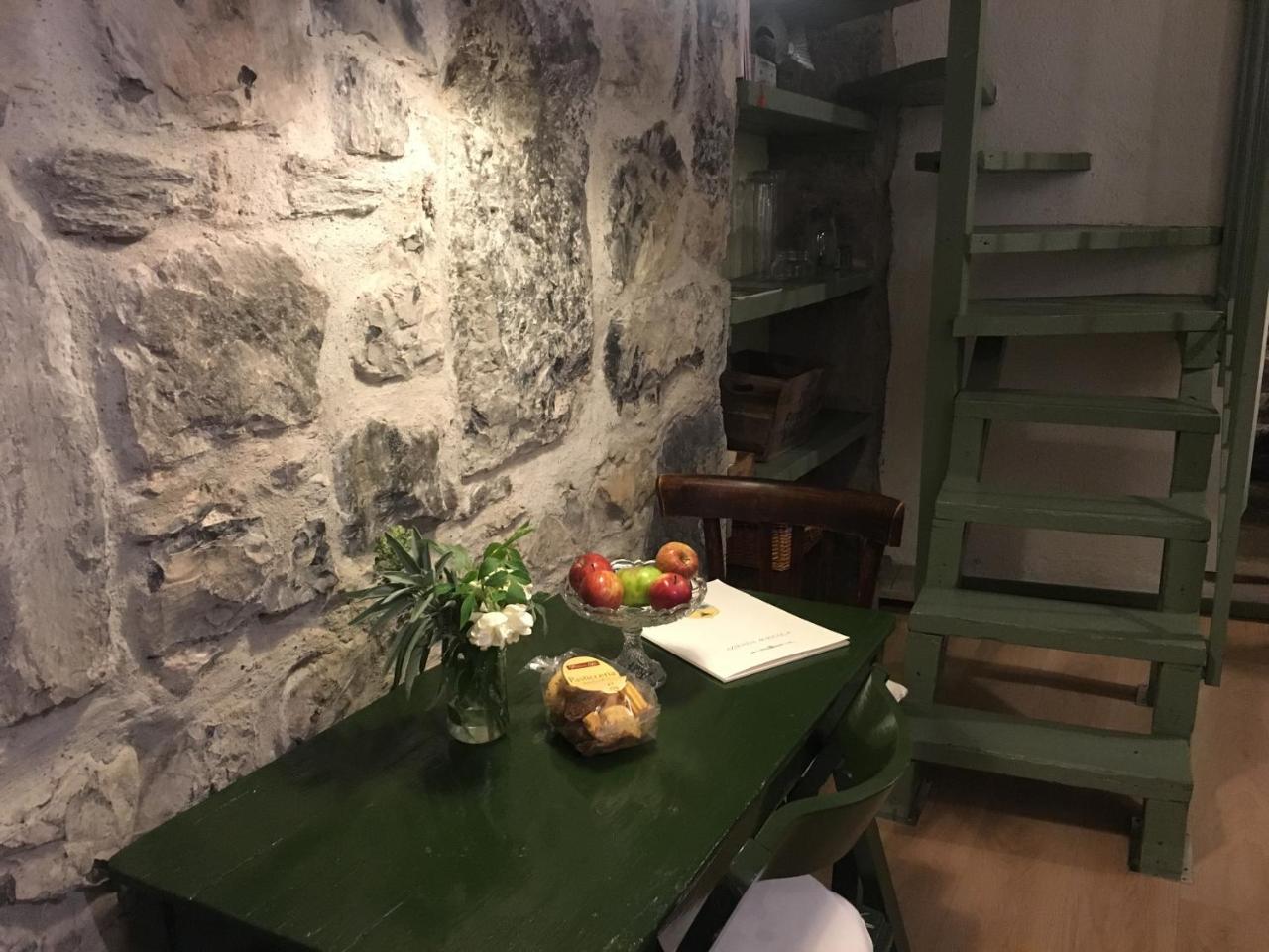 Castagna Holiday Home Нессо Экстерьер фото